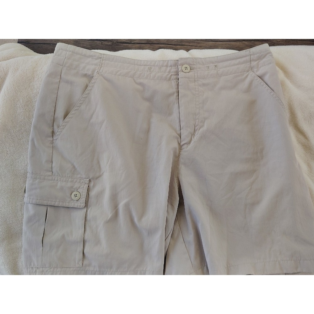 Weatherproof Garment Co Womens Cargo Shorts Pebble Beige Size 12 W31351S